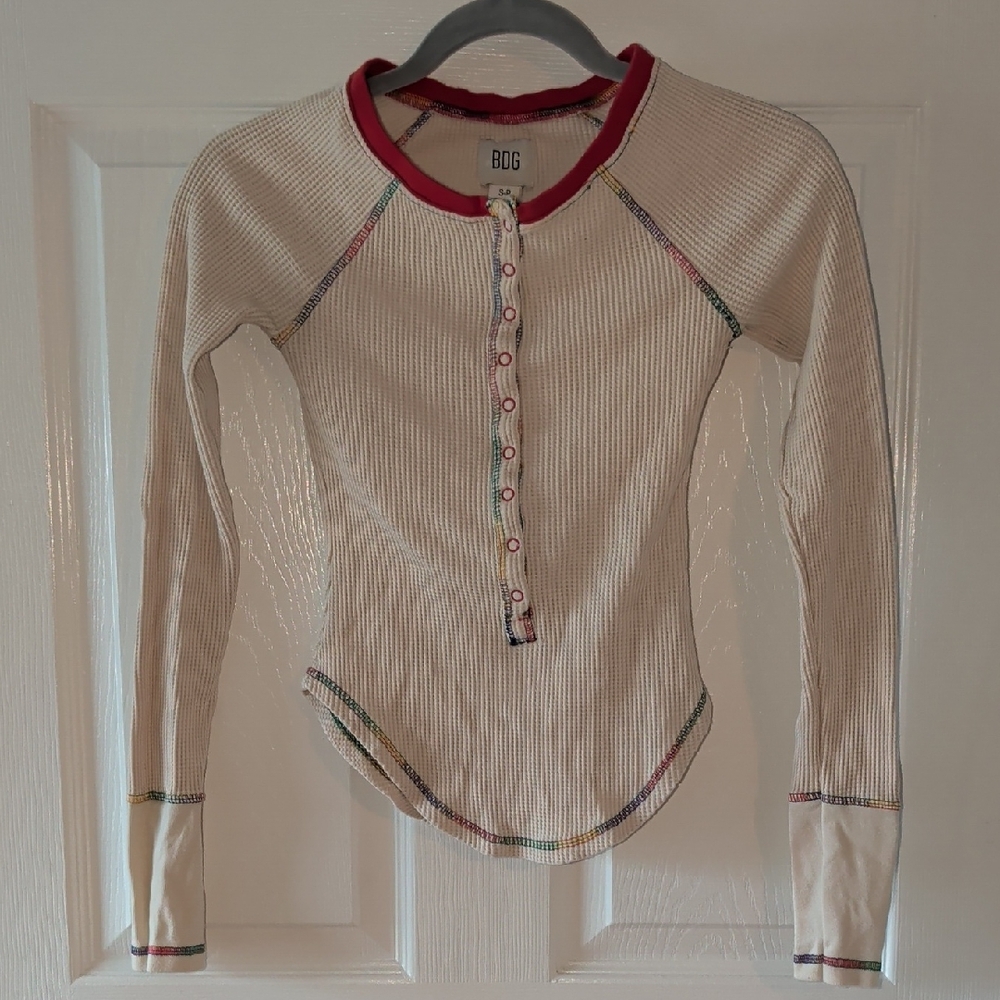 BDG Cream Waffle-Knit Henley with Red Neck Trim